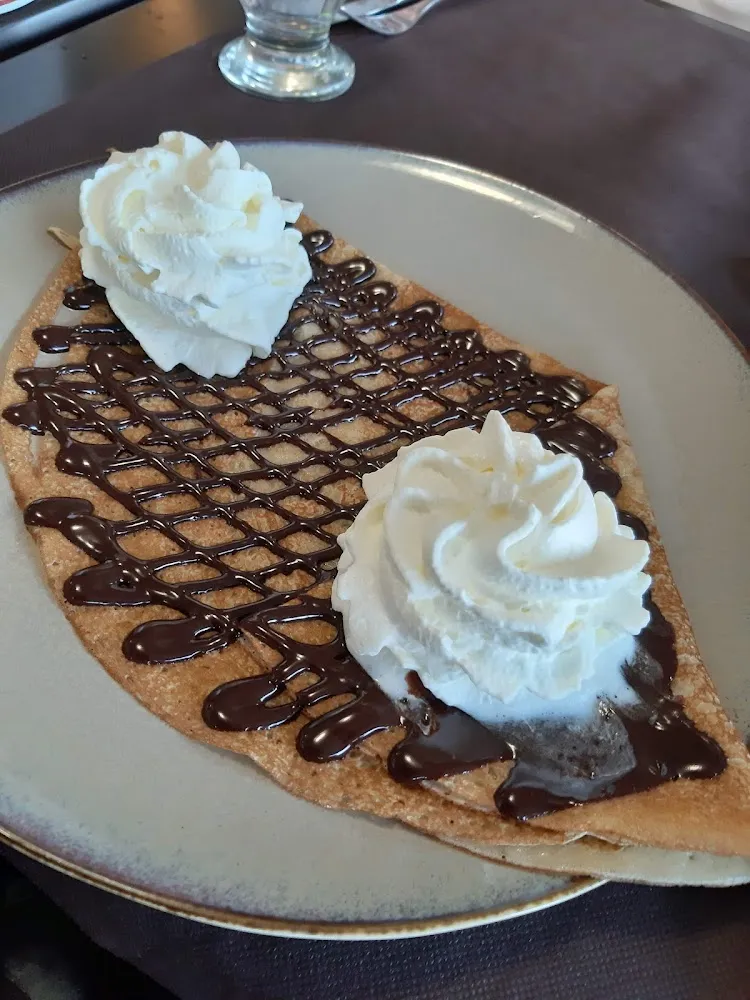Délicieuse Crêpe Au Chocolat Maison